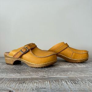 Sanita - The Original Danish Clog Mustard Yellow